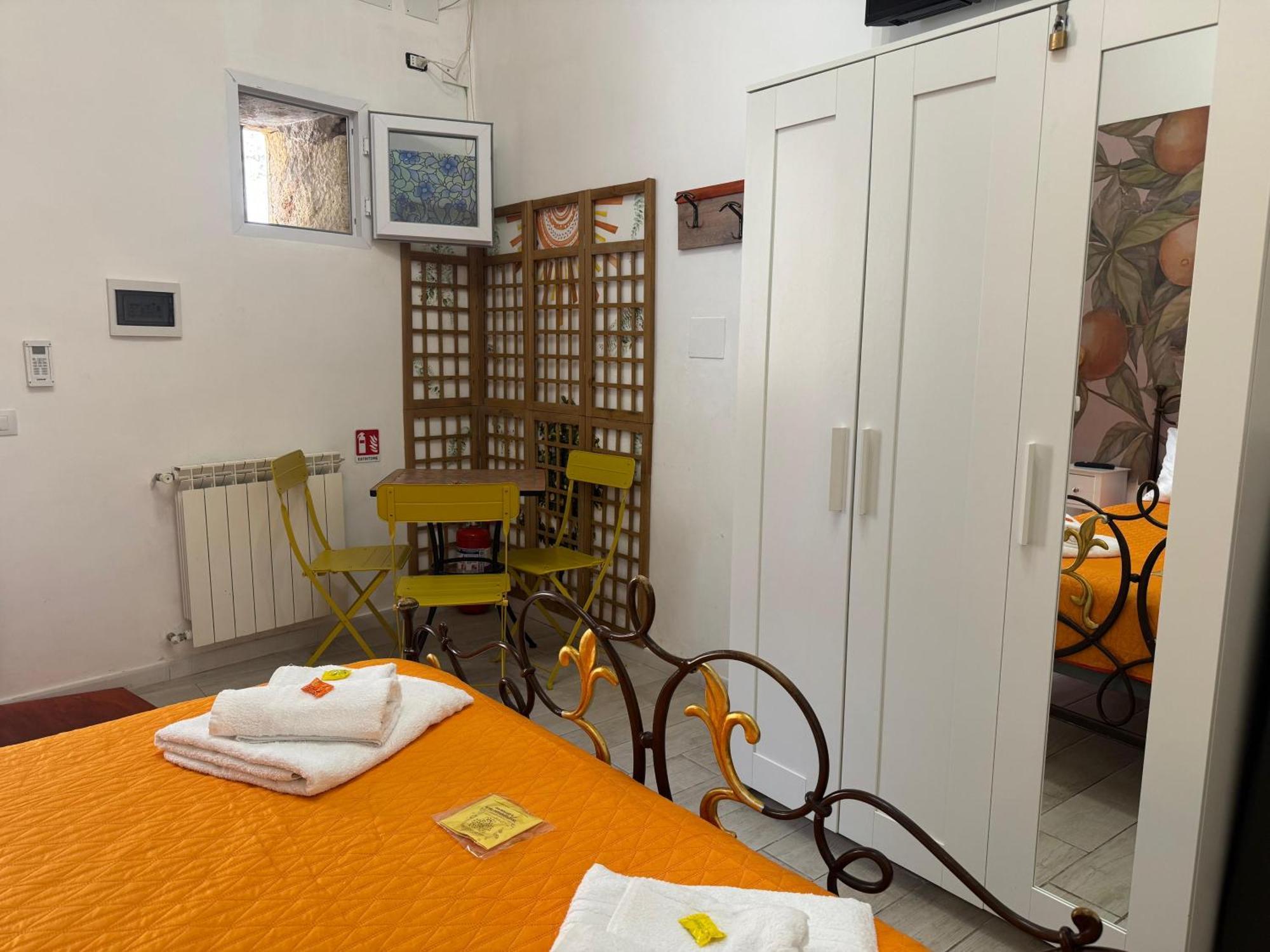 Ferienwohnung Orange Lemon Center Palermo Exterior foto